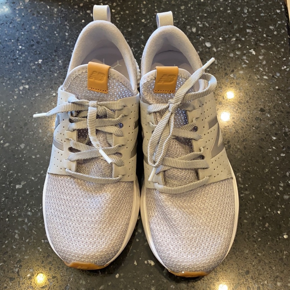 New Balance Sneaker Gray Size 9
